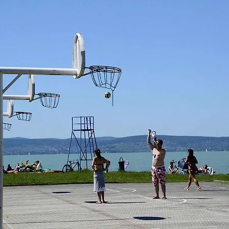 In - Balaton 19988 Apartment